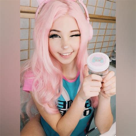 Holy crap this girl actually looks like Belle Delphine wtf